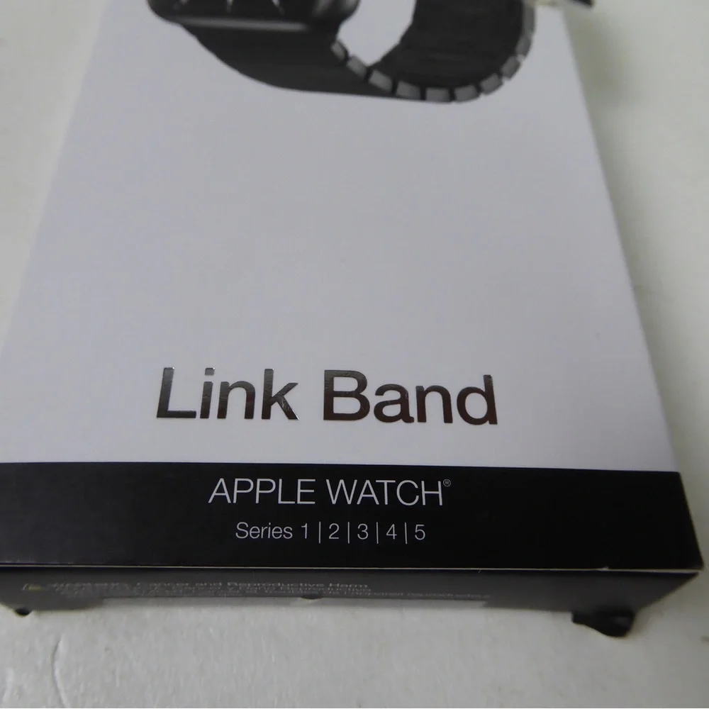 Stainless Steel Link Apple Watch Band Adjustable w Butterfly Closure NWT